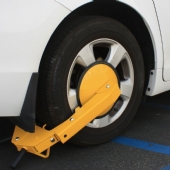 Tire lock